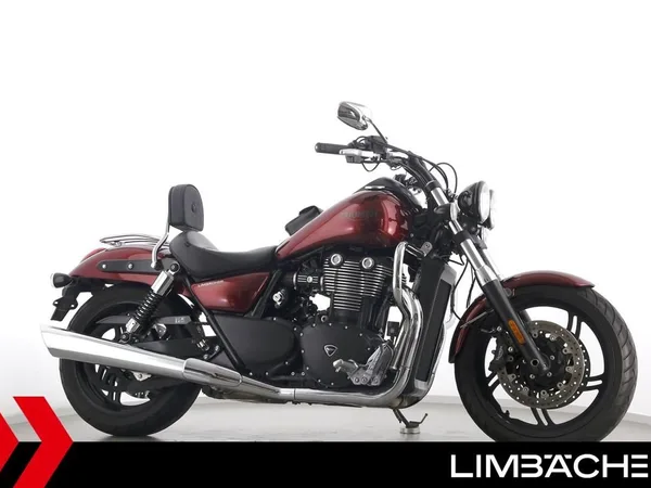 Triumph Thunderbird Storm