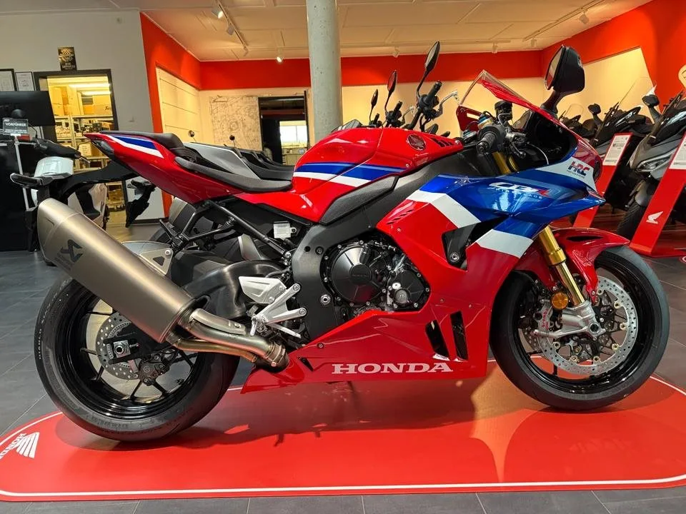 Honda CBR1000RR-R Fireblade