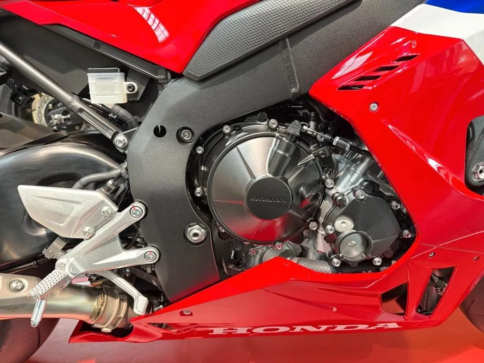 Honda CBR1000RR-R Fireblade