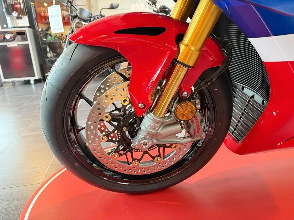 Honda CBR1000RR-R Fireblade