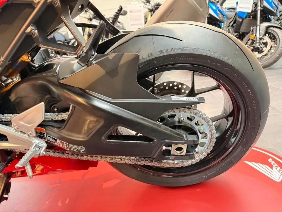 Honda CBR1000RR-R Fireblade