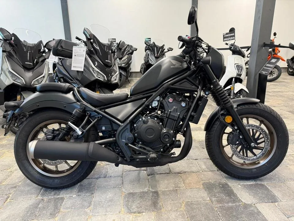 Honda CMX500 Rebel S