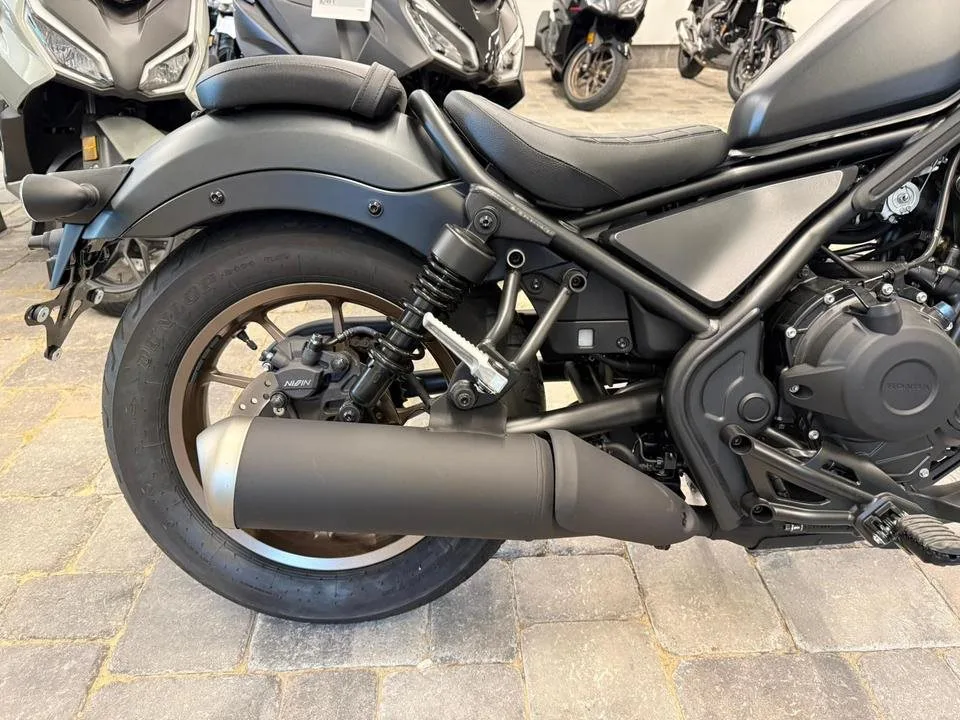 Honda CMX500 Rebel S