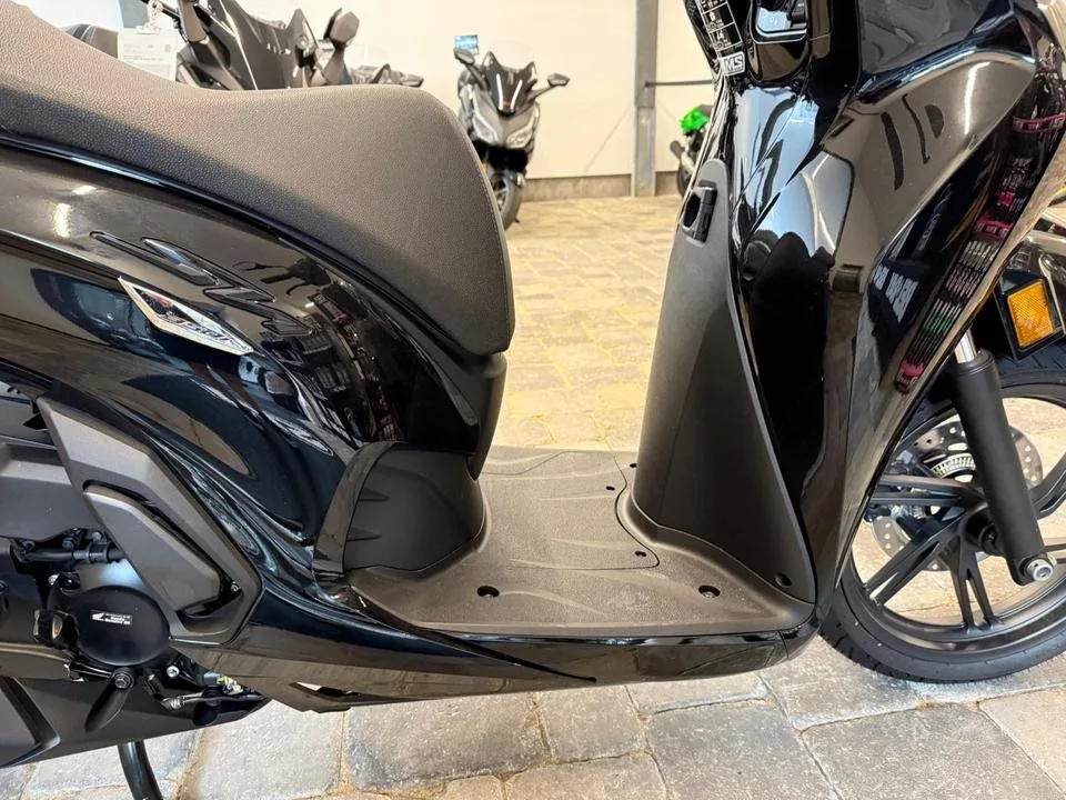 Honda SH350i