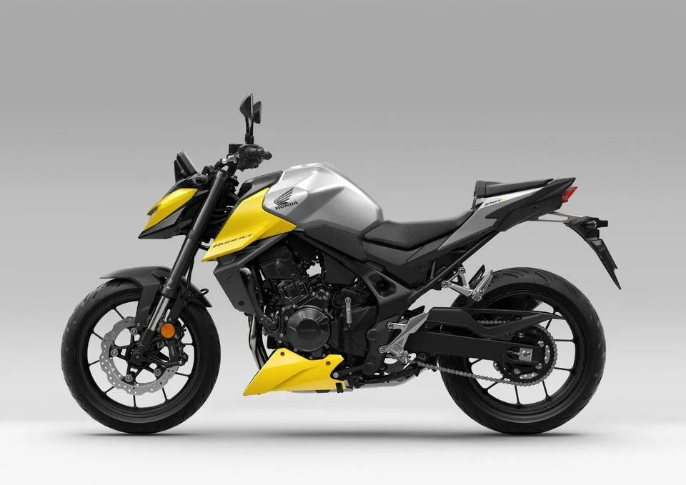 Honda CB750 Hornet E-Clutch