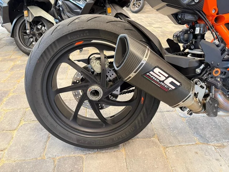 KTM 1290 Super Duke RR