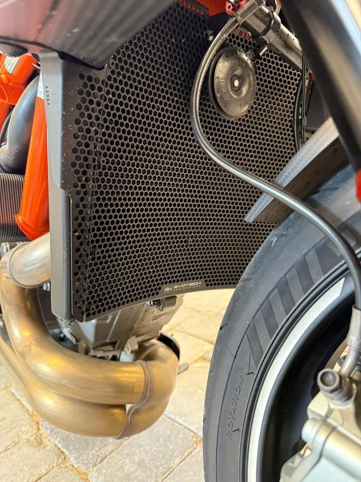 KTM 1290 Super Duke RR
