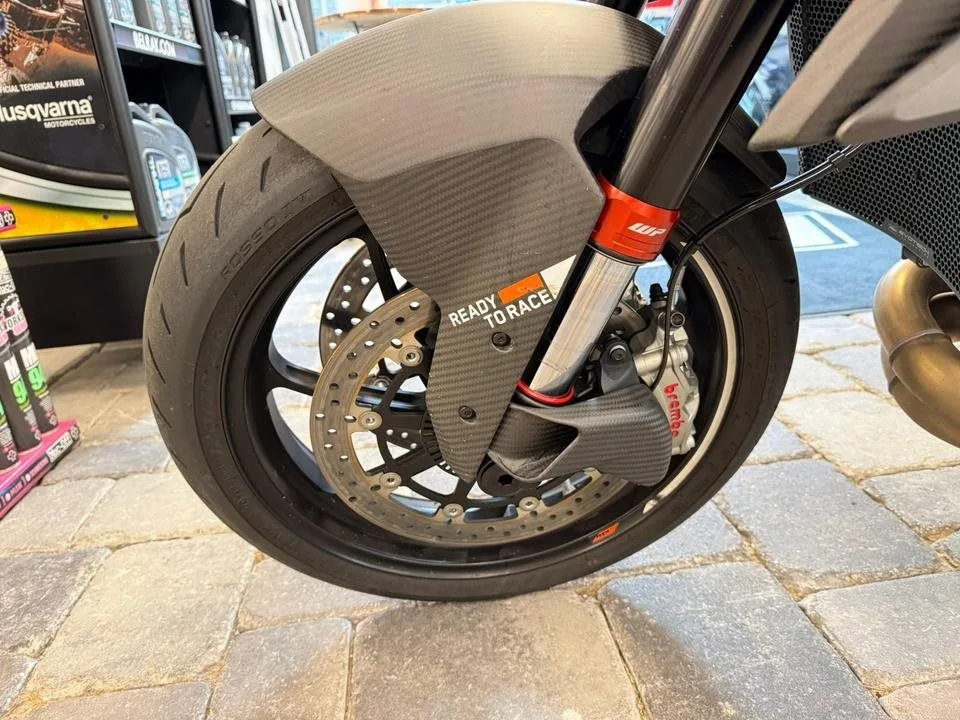 KTM 1290 Super Duke RR