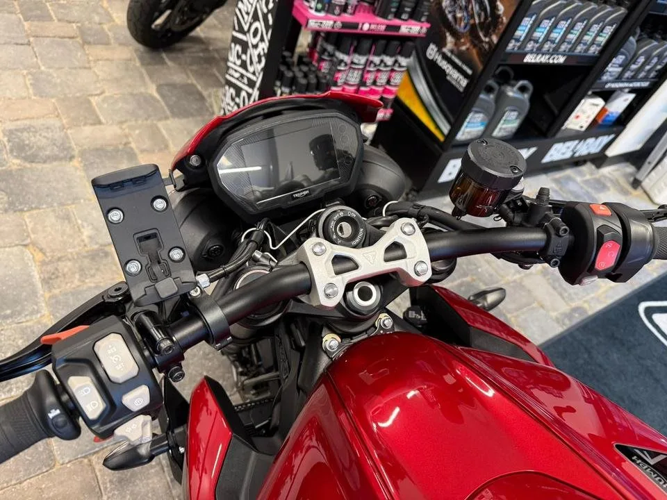 Triumph Street Triple 765 RS