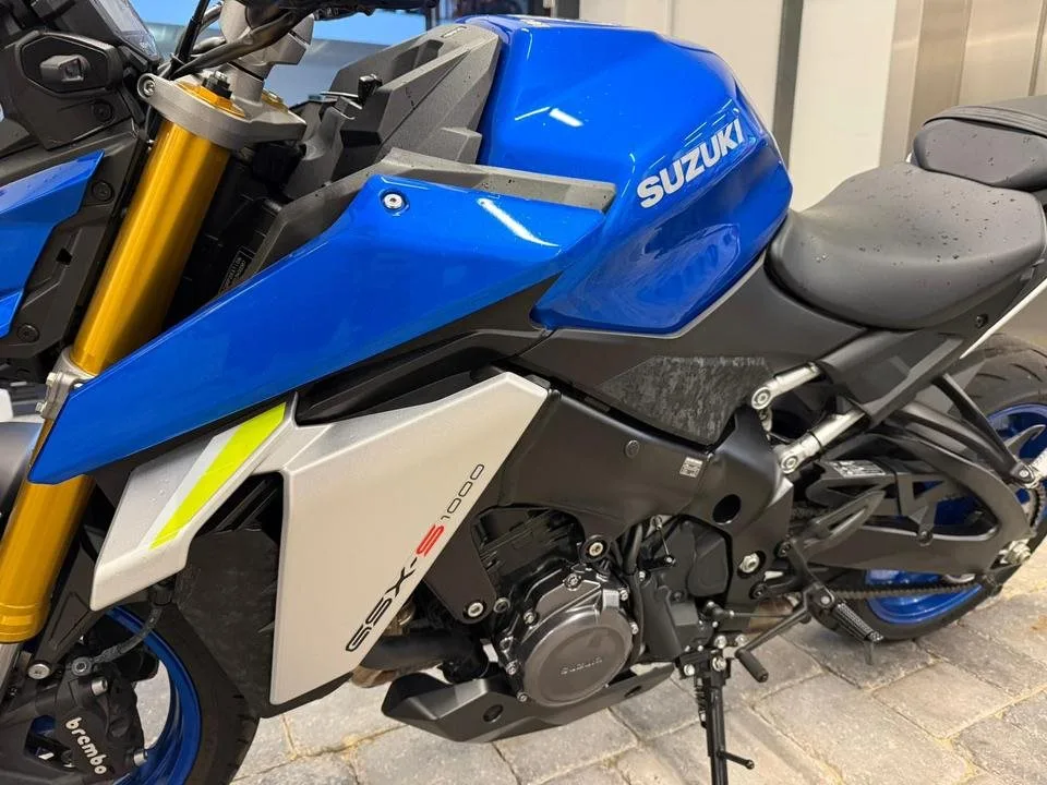 Suzuki GSX-S1000