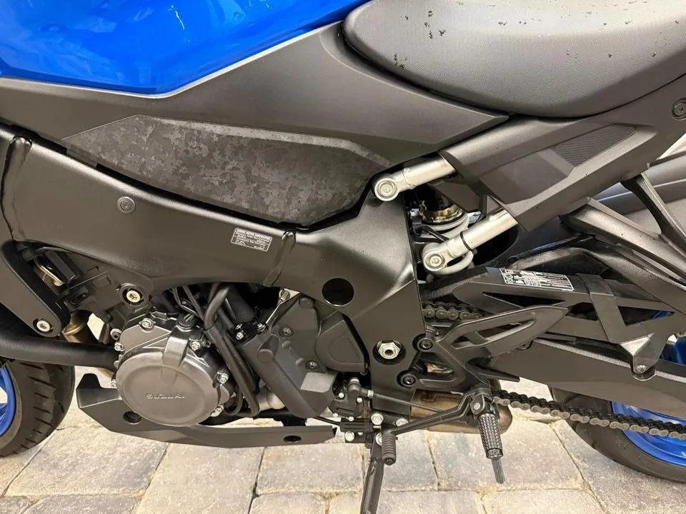 Suzuki GSX-S1000