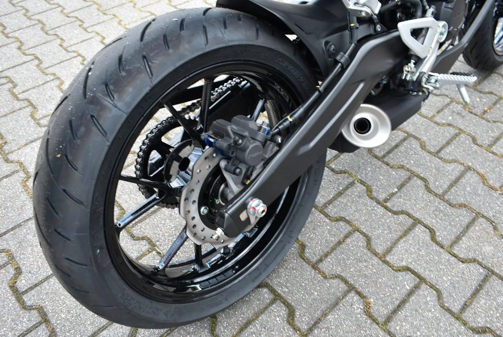 Honda CB125R MY 2026 6 Jahre Garantie