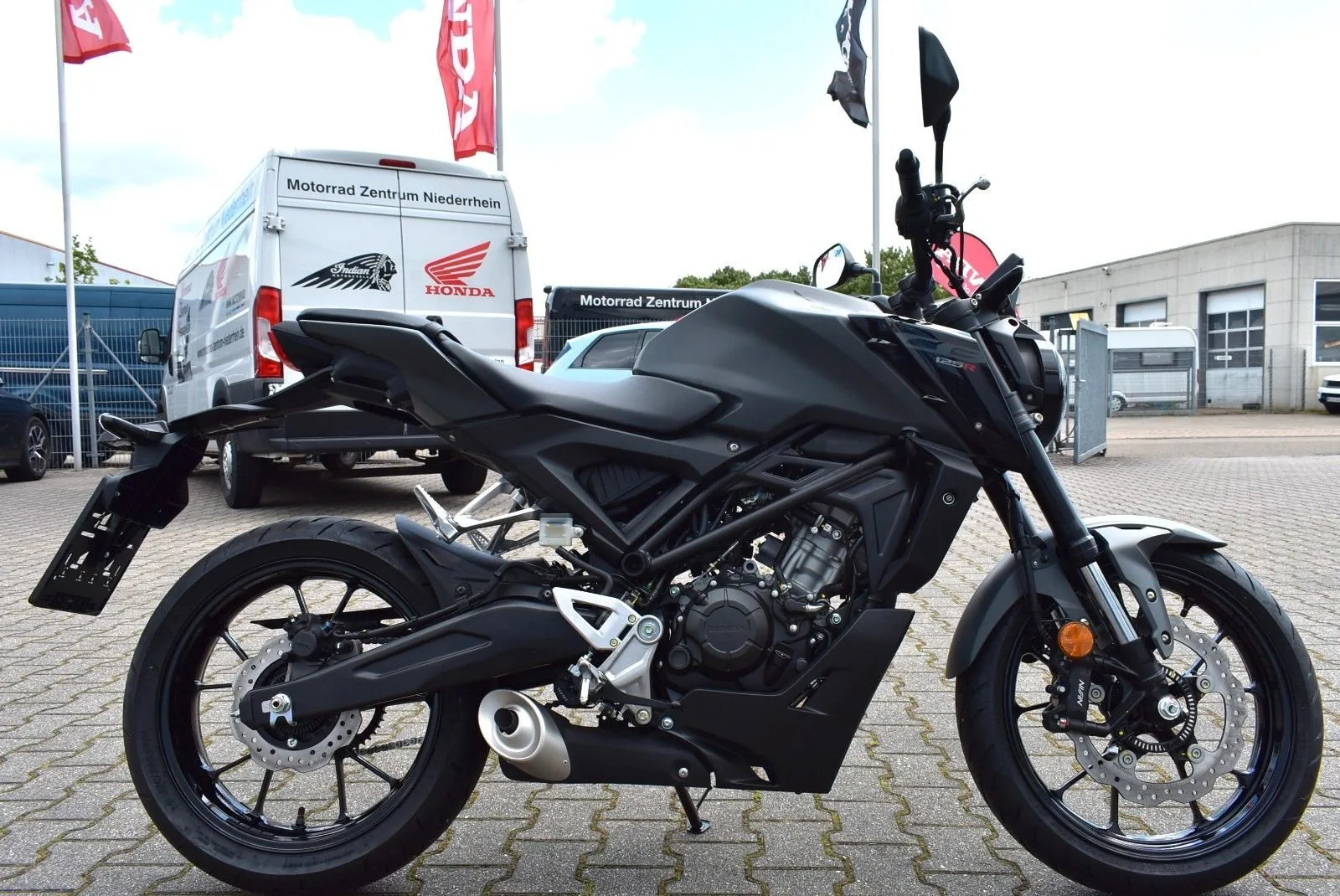 Honda CB125R MY 2026 6 Jahre Garantie