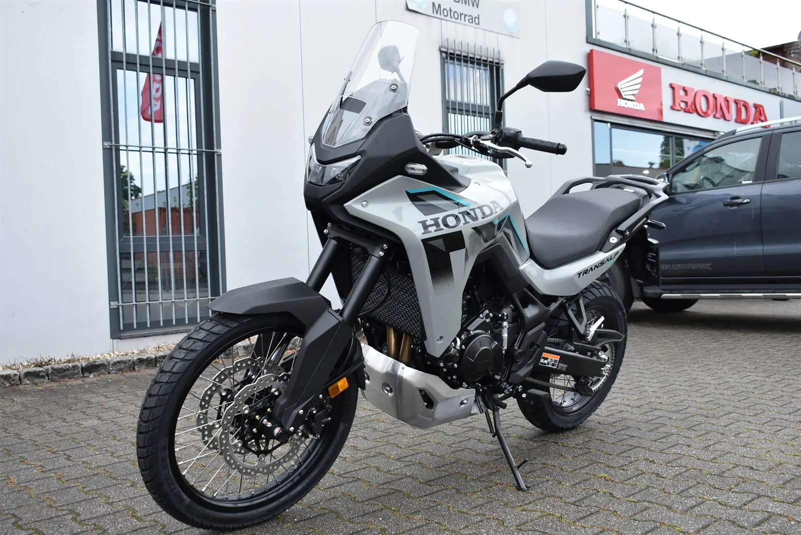 Honda XL750 Transalp mit E Clutch / Modell 2026 Sofort Verfügbar