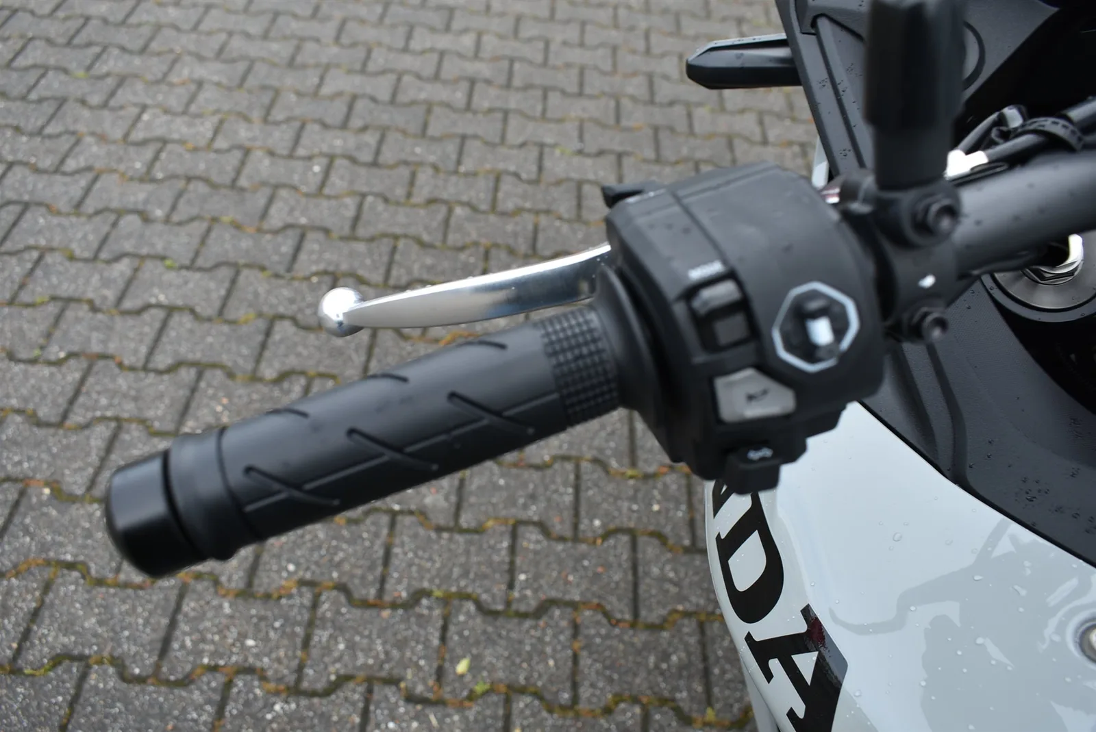 Honda XL750 Transalp mit E Clutch / Modell 2026 Sofort Verfügbar