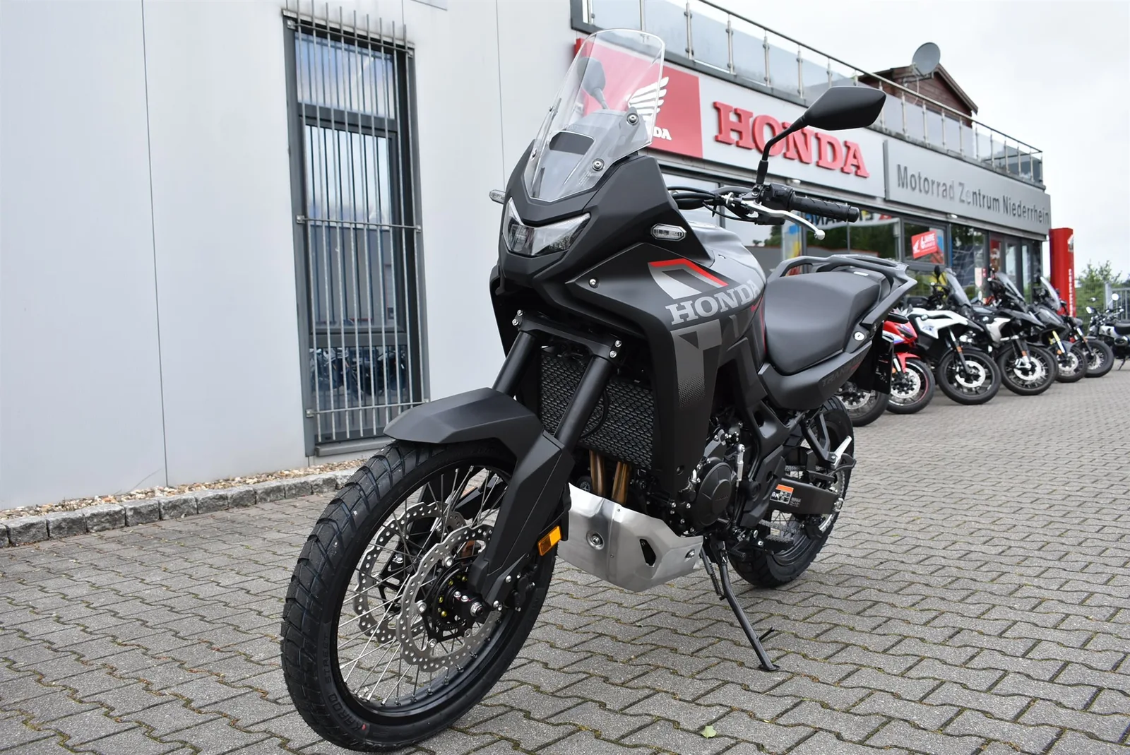 Honda XL750 Transalp mit E Clutch / Modell 2026 Sofort Verfügbar