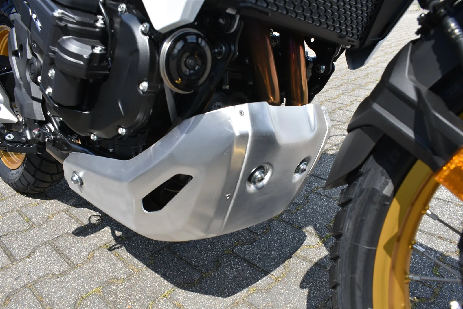 Honda XL750 Transalp mit E Clutch / MY26 mit Koffersatz Tageszulassung