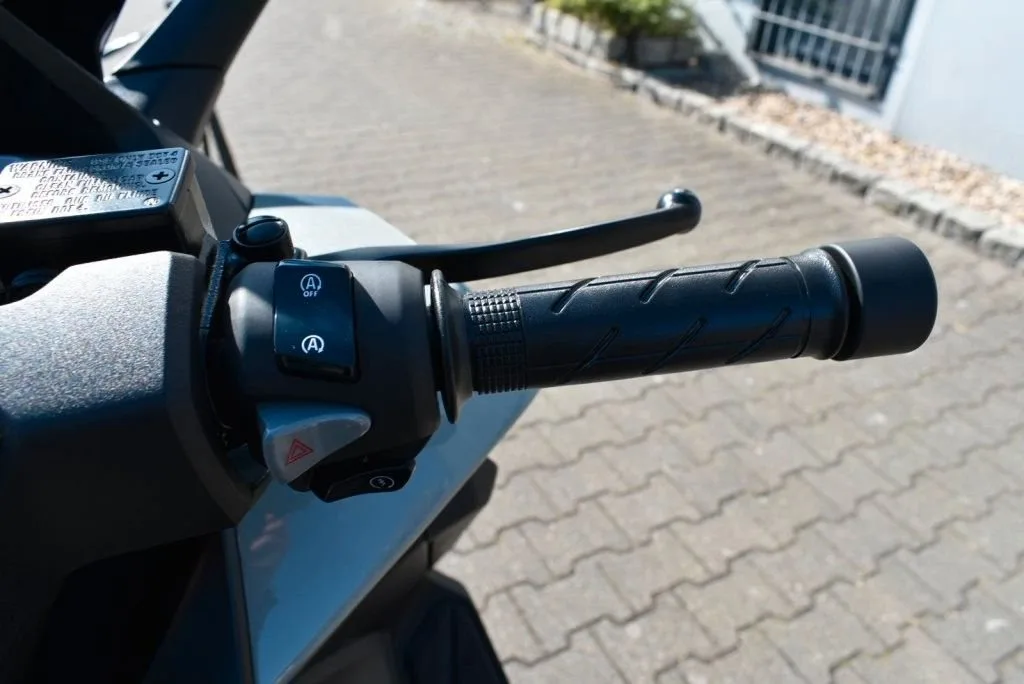 Honda Forza 125