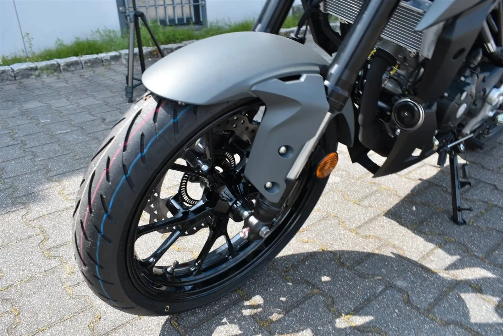 Honda CB125R