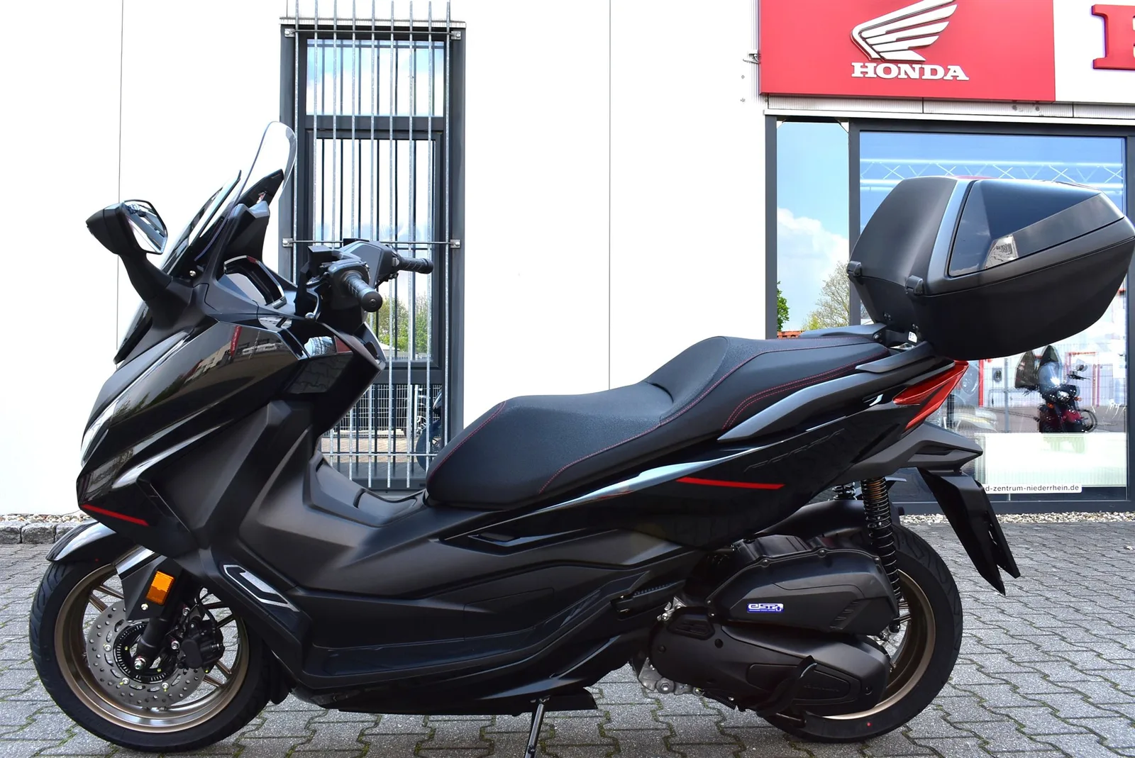 Honda Forza 125 Special Edition 6 Jahre Garantie Modell 2026 Sofort Verfügbar