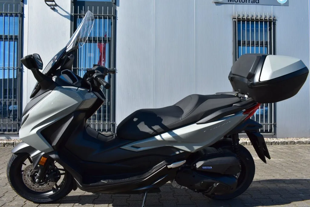Honda Forza 125 Tageszulassung 6 J. Garantie ab Zul. Modell 2026