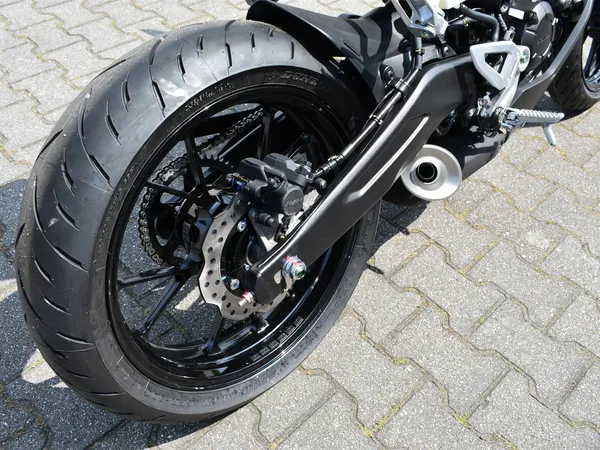 Honda CB125R 6 Jahre Garantie Modell 2026