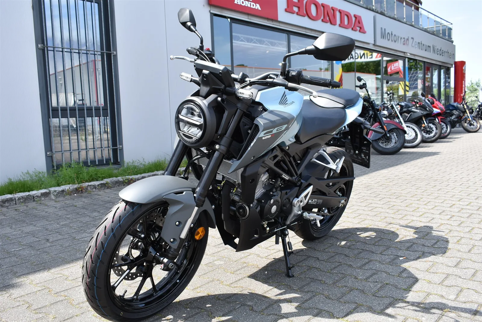 Honda CB125R 6 Jahre Garantie Modell 2026