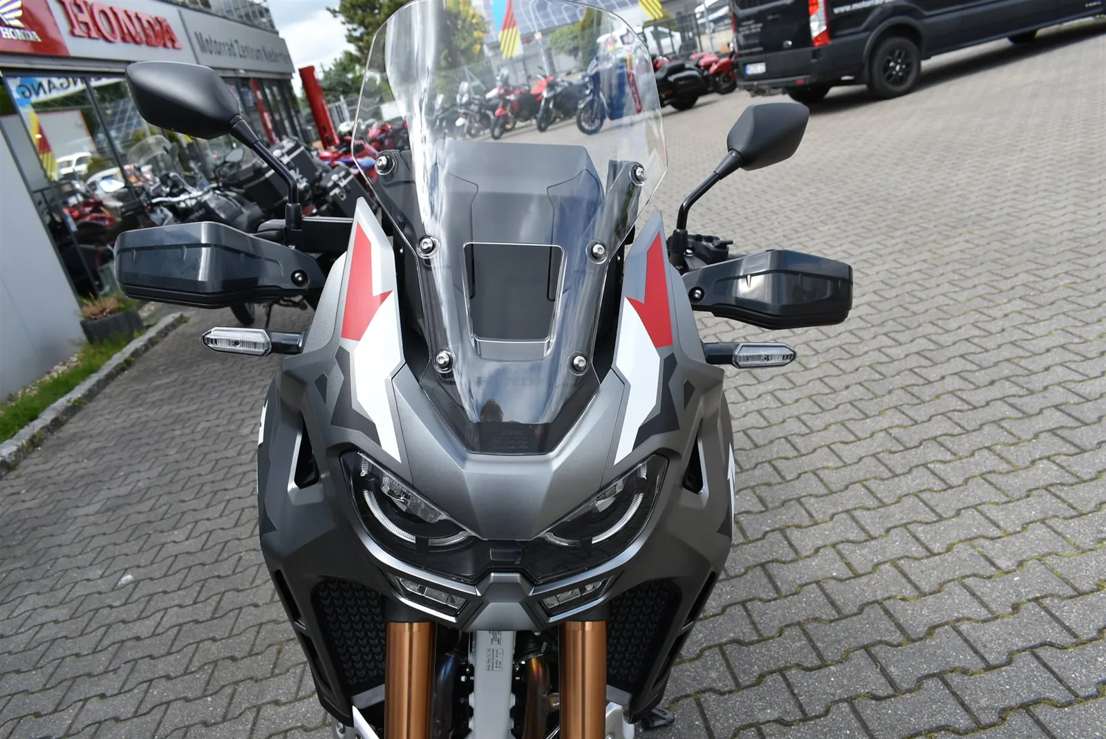 Honda CRF1100L Africa Twin Adventure Sports DCT 6 Jahre Garantie, MY2026 mit ES