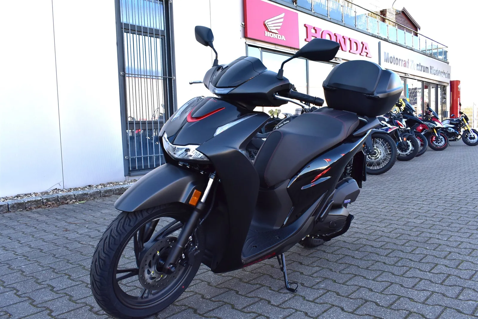 Honda SH125i ABS Topcase Sofort Tageszulassung MY 2026