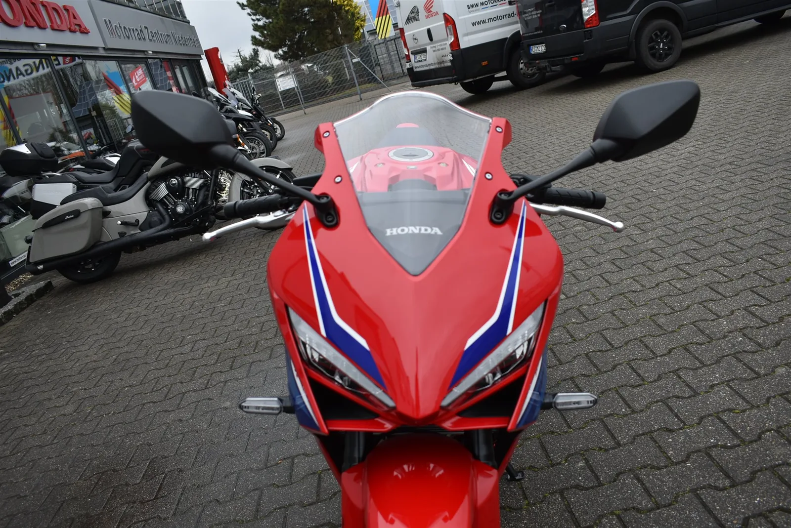 Honda CBR650R E-Clutch mit E Clutch / Modell 2026