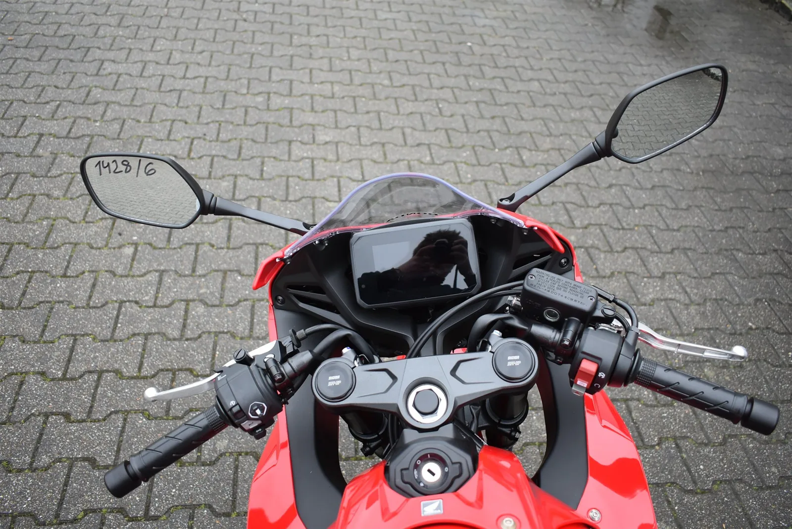 Honda CBR650R E-Clutch mit E Clutch / Modell 2026