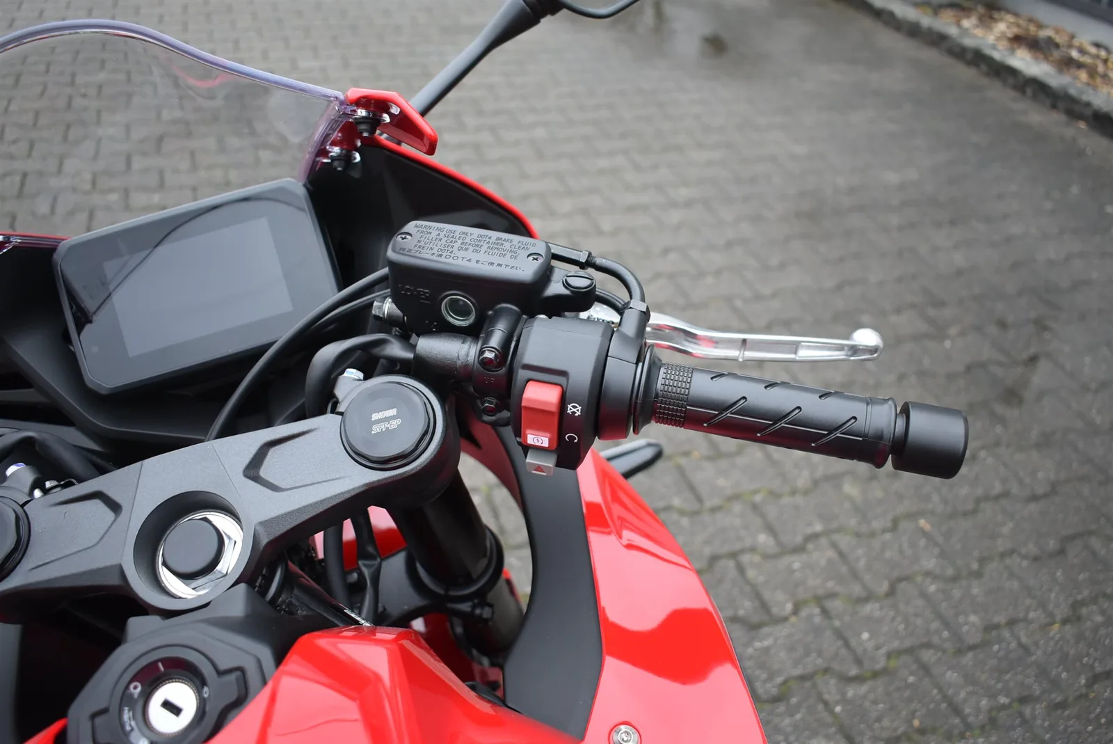 Honda CBR650R E-Clutch mit E Clutch / Modell 2026