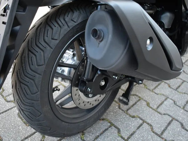 Honda Forza 350 Special Edition MY 2025 6 Jahre Garantie