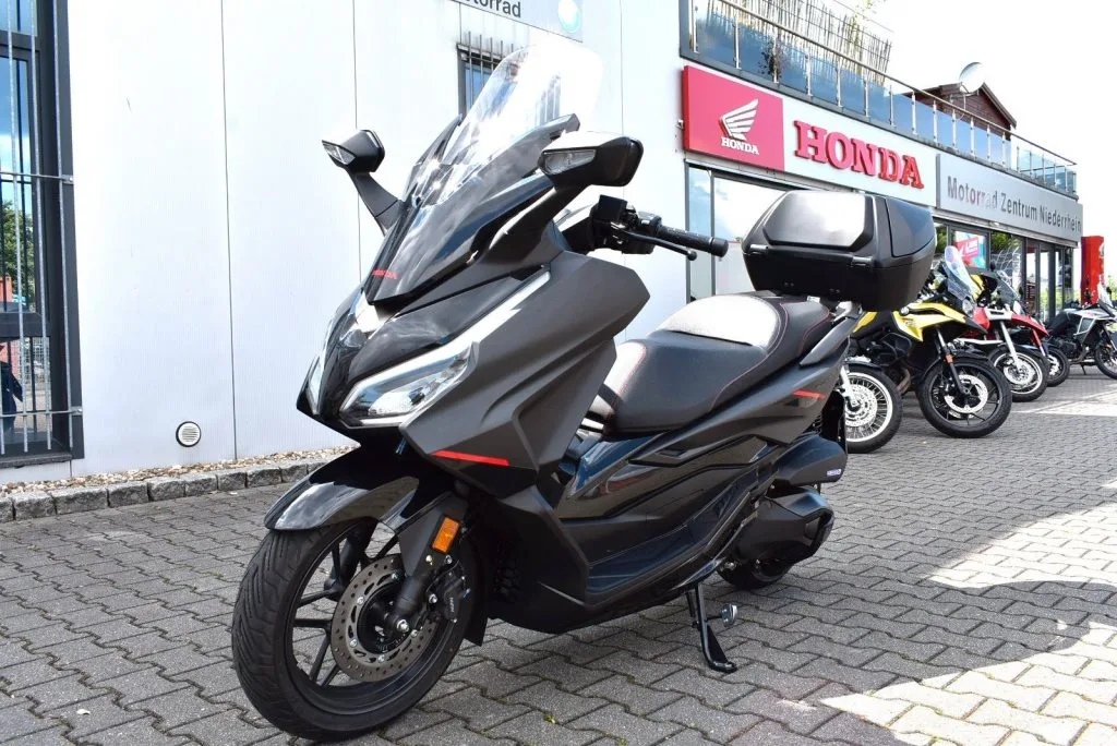 Honda Forza 350 Special Edition MY 2025 6 Jahre Garantie