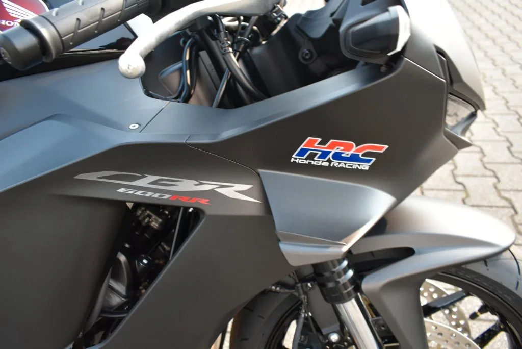 Honda CBR600RR 6 Jahre Garantie im Vorlauf