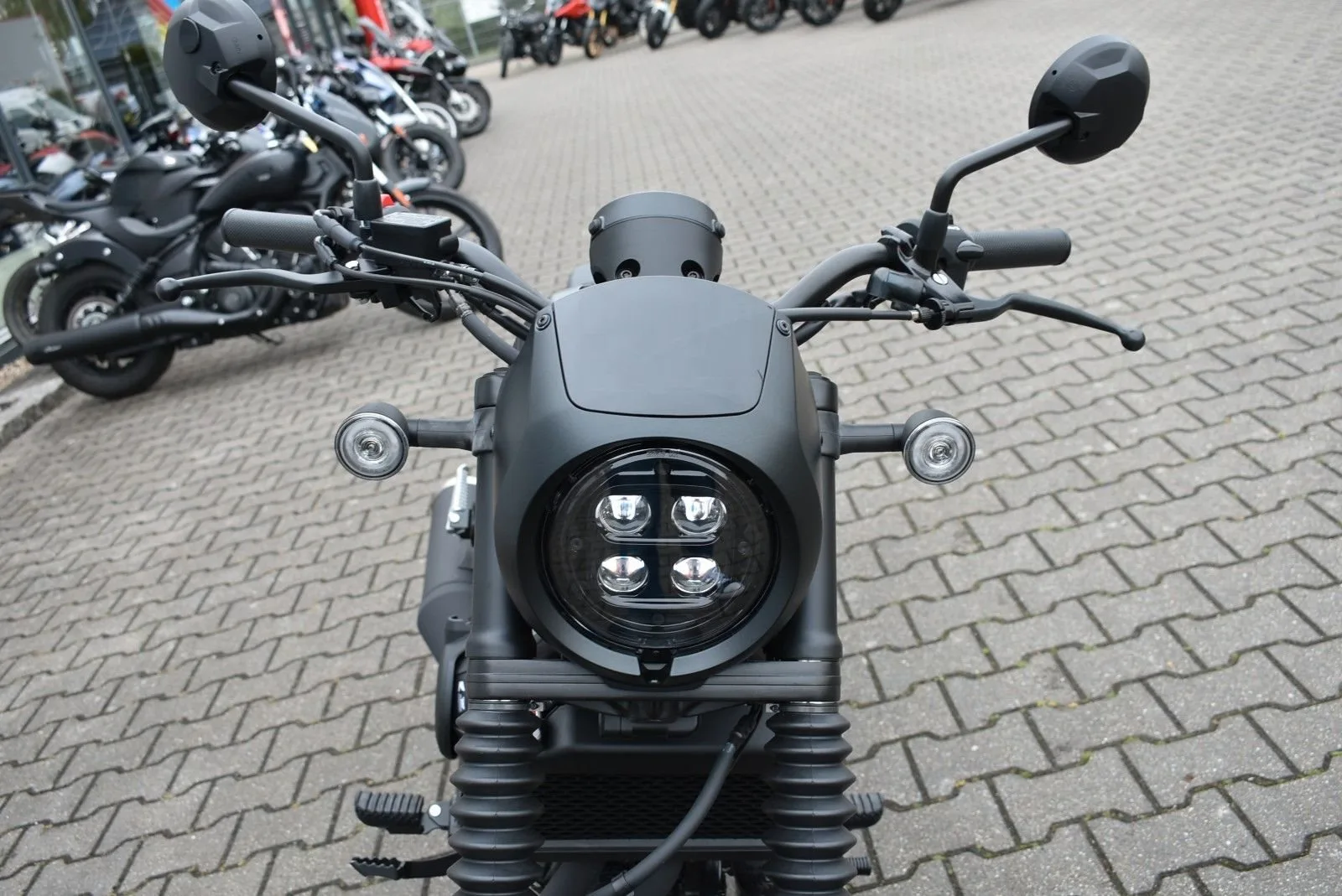 Honda CMX500 Rebel S