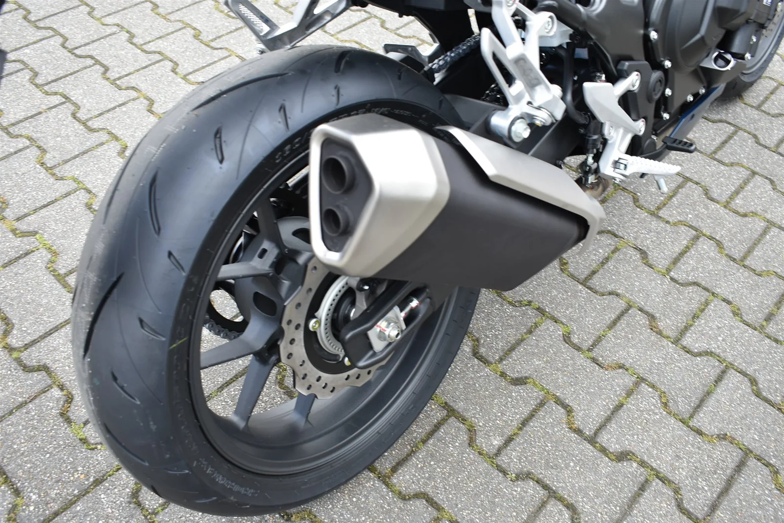 Honda CB750 Hornet E-Clutch Modell 2026 Sofort Tageszulassung