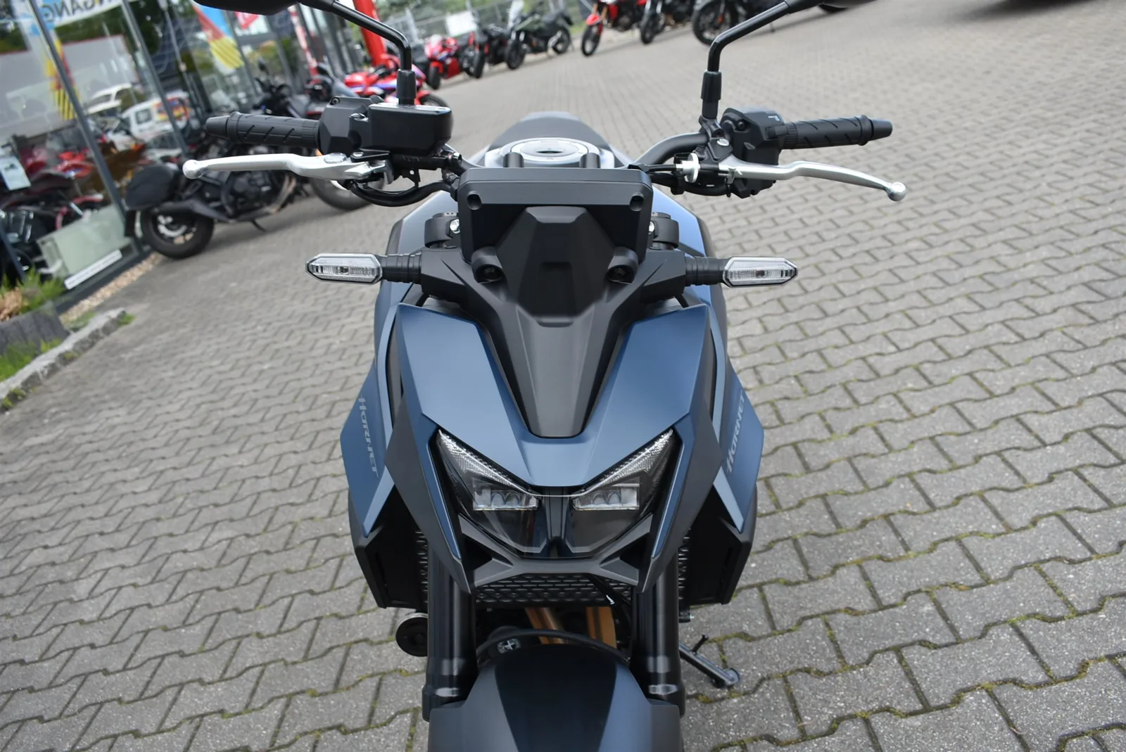 Honda CB750 Hornet E-Clutch Modell 2026 Sofort Tageszulassung