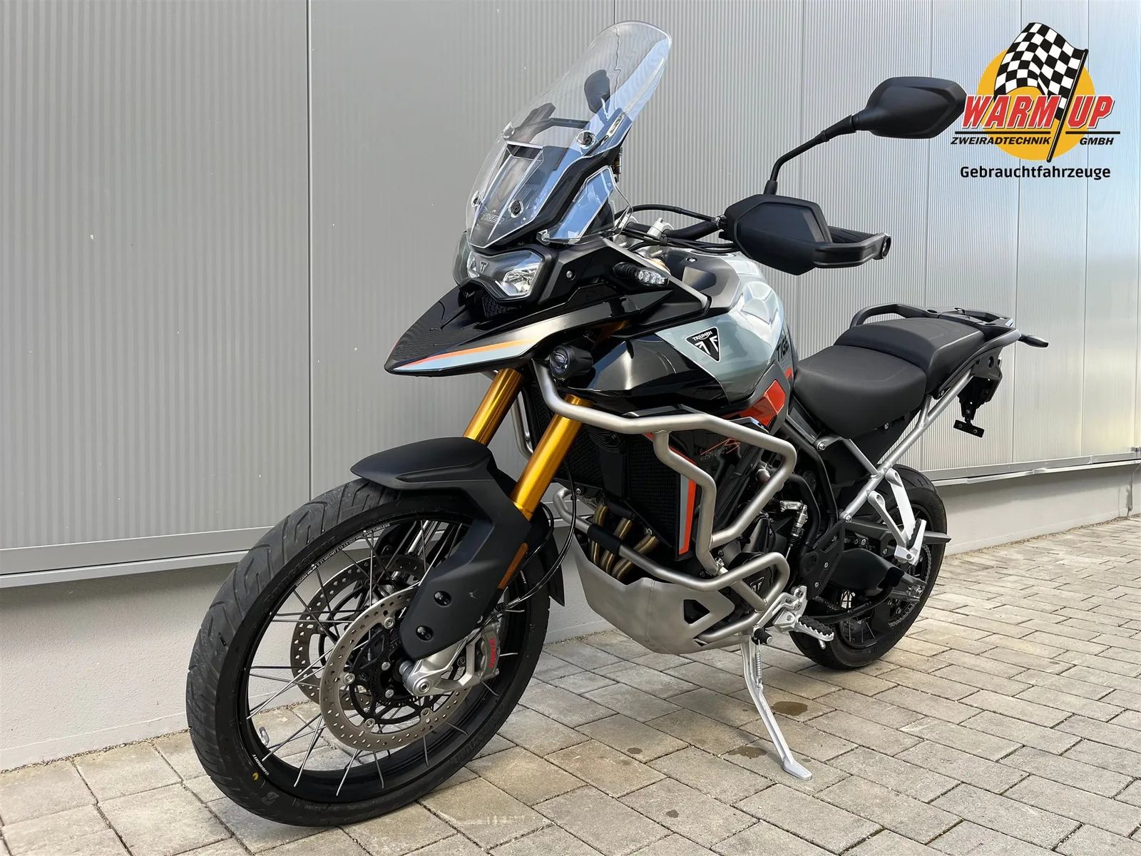 Triumph Tiger 900 Desert Edition neuwertig | wenig Km