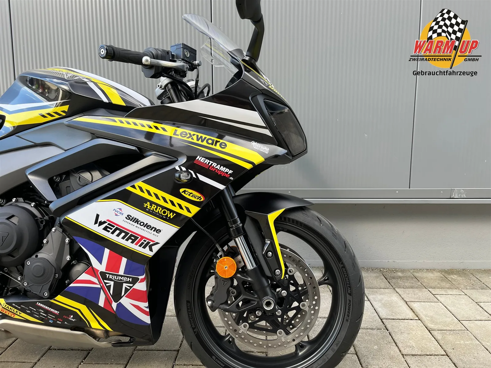 Triumph Daytona 660 inkl. Dekorsatz | wenig Km | A2 möglich