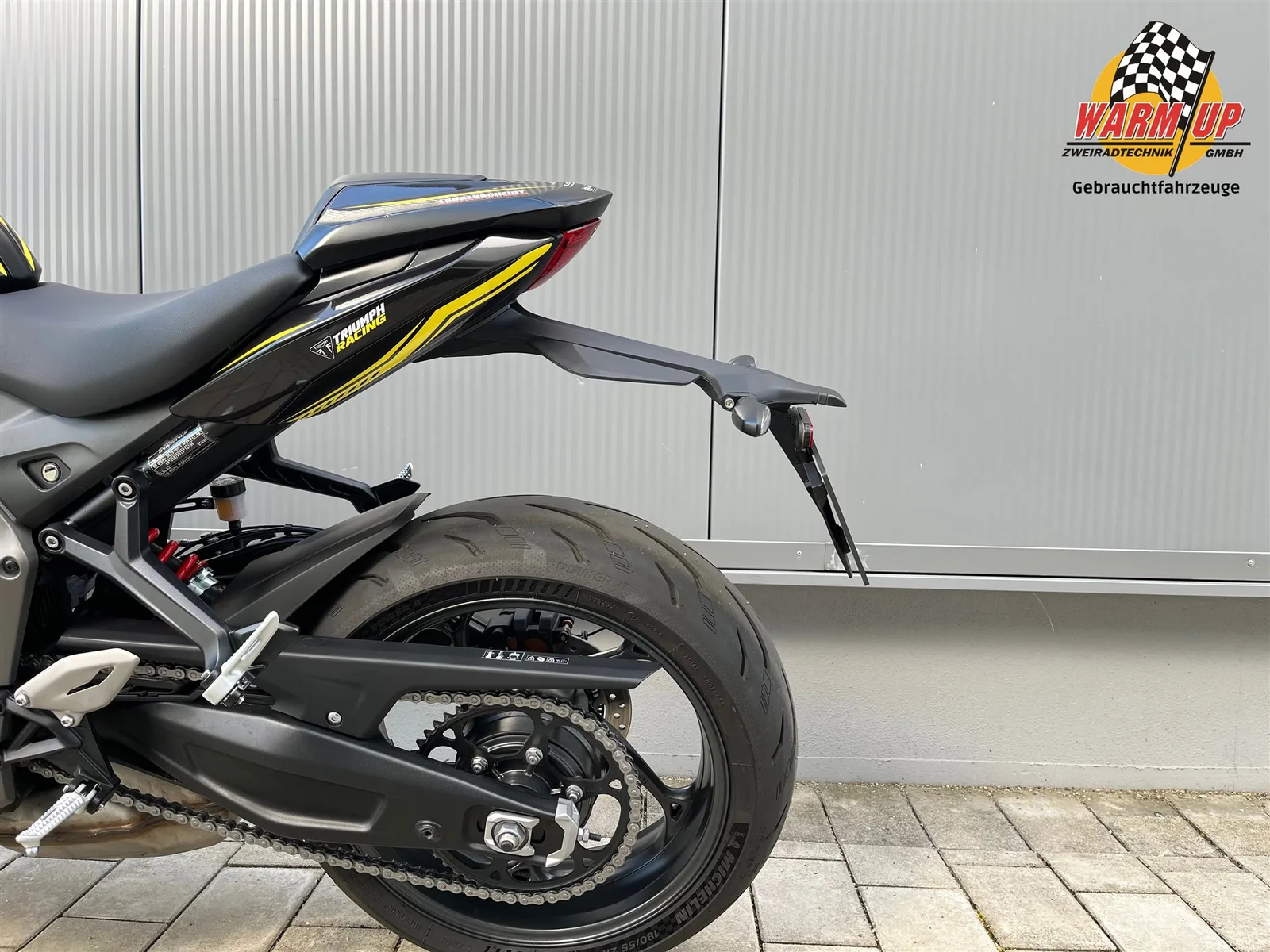 Triumph Daytona 660 inkl. Dekorsatz | wenig Km | A2 möglich