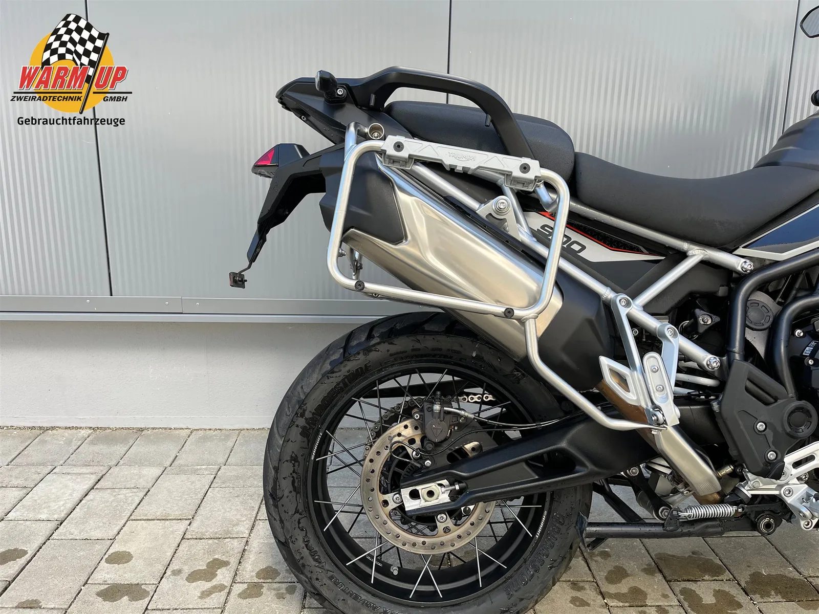 Triumph Tiger 900 Rally Pro inkl. Seitenkoffer