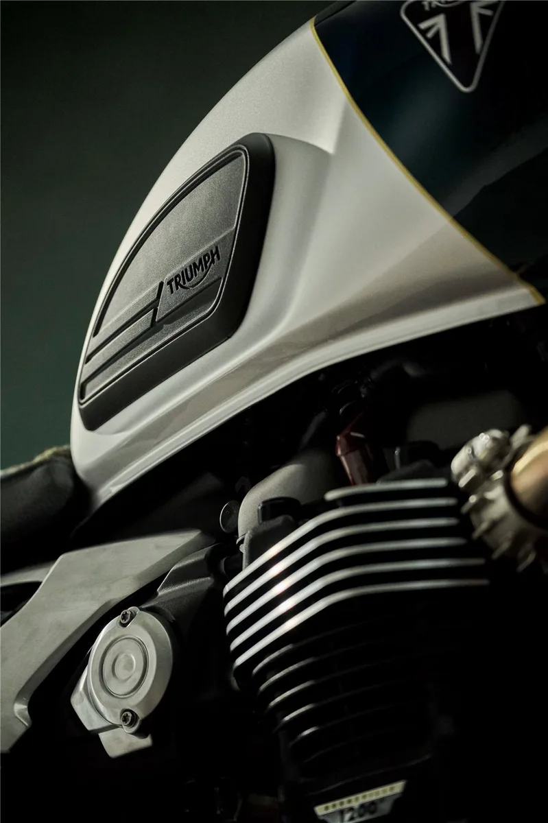 Triumph Speed Twin 1200 Cafe Racer Edition 2026er Modelle! Jetzt zuschlagen!