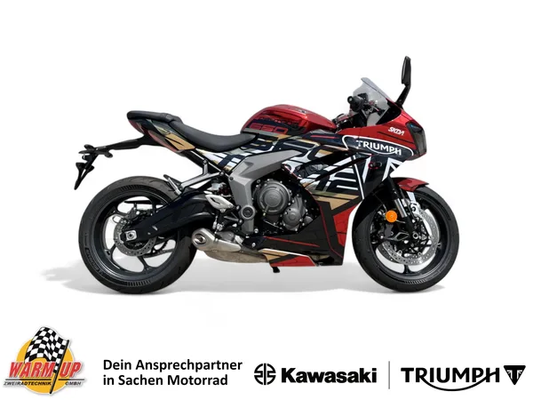 Triumph Daytona 660 Mit sportlichem Komplett-Dekorsatz