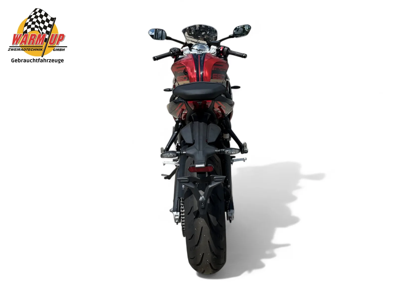 Triumph Daytona 660 Mit sportlichem Komplett-Dekorsatz