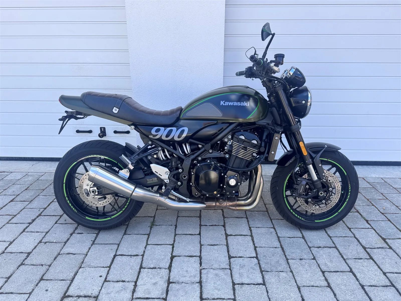 Kawasaki Z900 RS | Service neu | mit Zubehör | 1. Hand