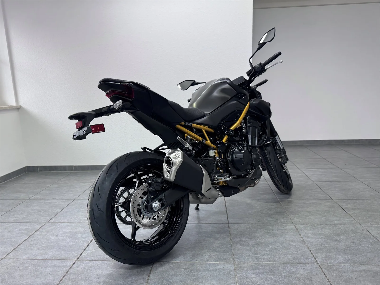 Kawasaki Z900 70kW | Gedrosselt auf 48 PS (A2) | neuwertig