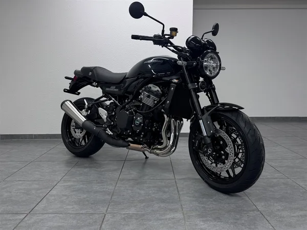 Kawasaki Z900 RS BLACK BALL EDITION