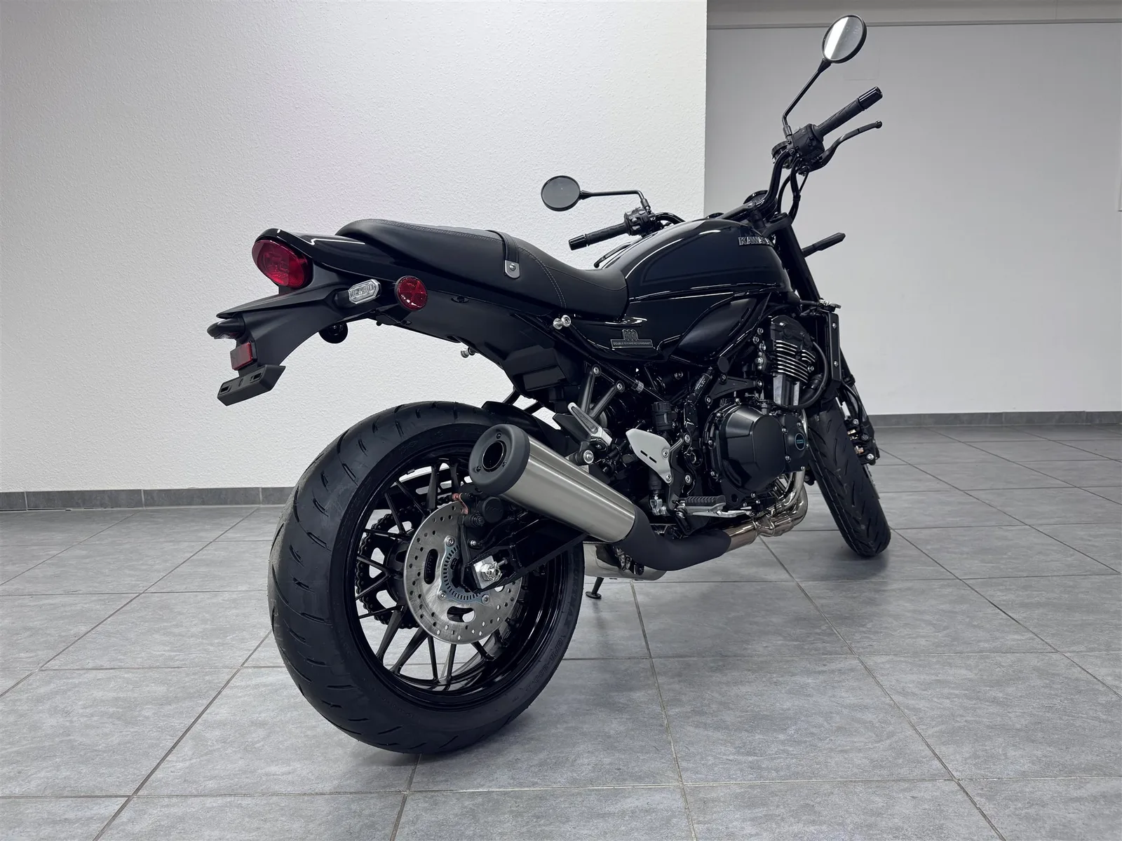 Kawasaki Z900 RS BLACK BALL EDITION