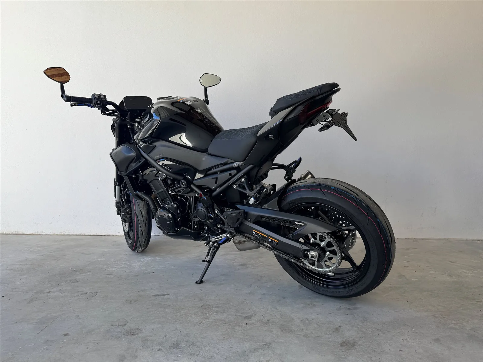 Kawasaki Z900 BLACK/BLUE UMBAU MODELL 2026